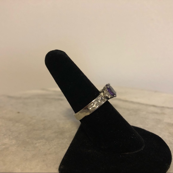 🌕Purple stone accents on silver tone ring - Picture 4 of 7